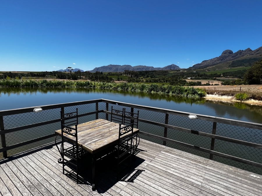 8 Bedroom Property for Sale in Raithby Western Cape